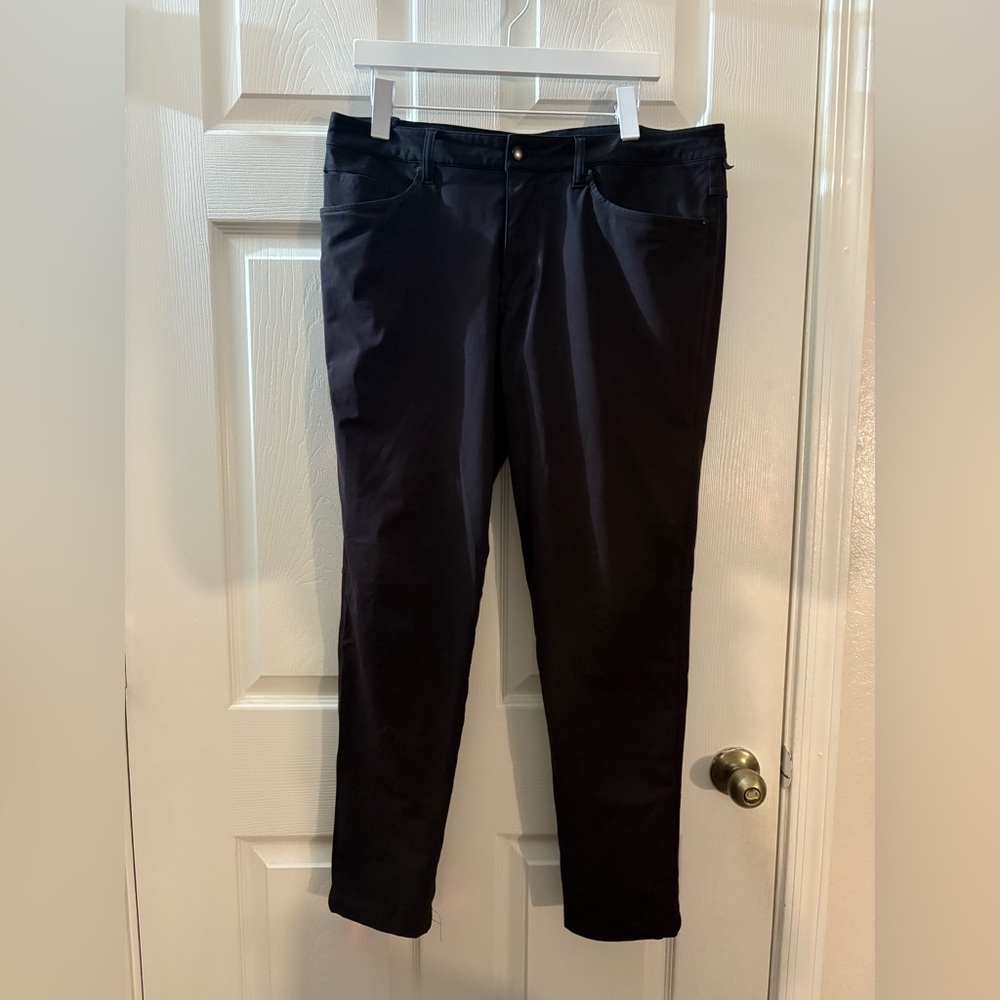 Men’s Lululemon ABC Pants - 34 - Black